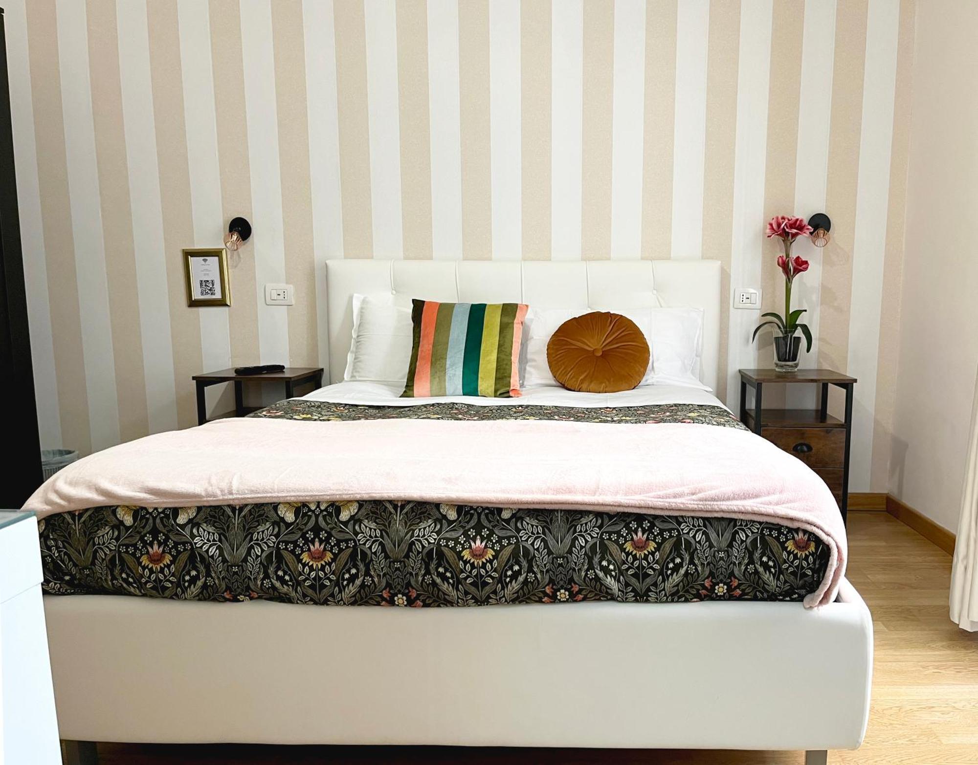 Monti49 Guesthouse Roma Dış mekan fotoğraf